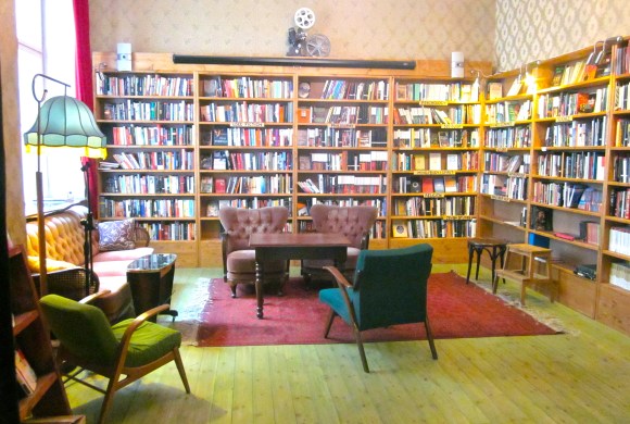 shakespeare and sons berlin